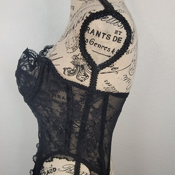 Vintage Victorias Secret Dark Fairy Lace Corset Top Sz 34B Gold Label Milkmade - Picture 3 of 8